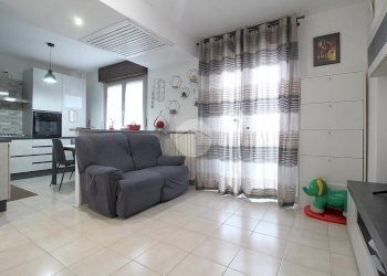 Trilocale Via Pietro Pastero, Brandizzo - foto 1