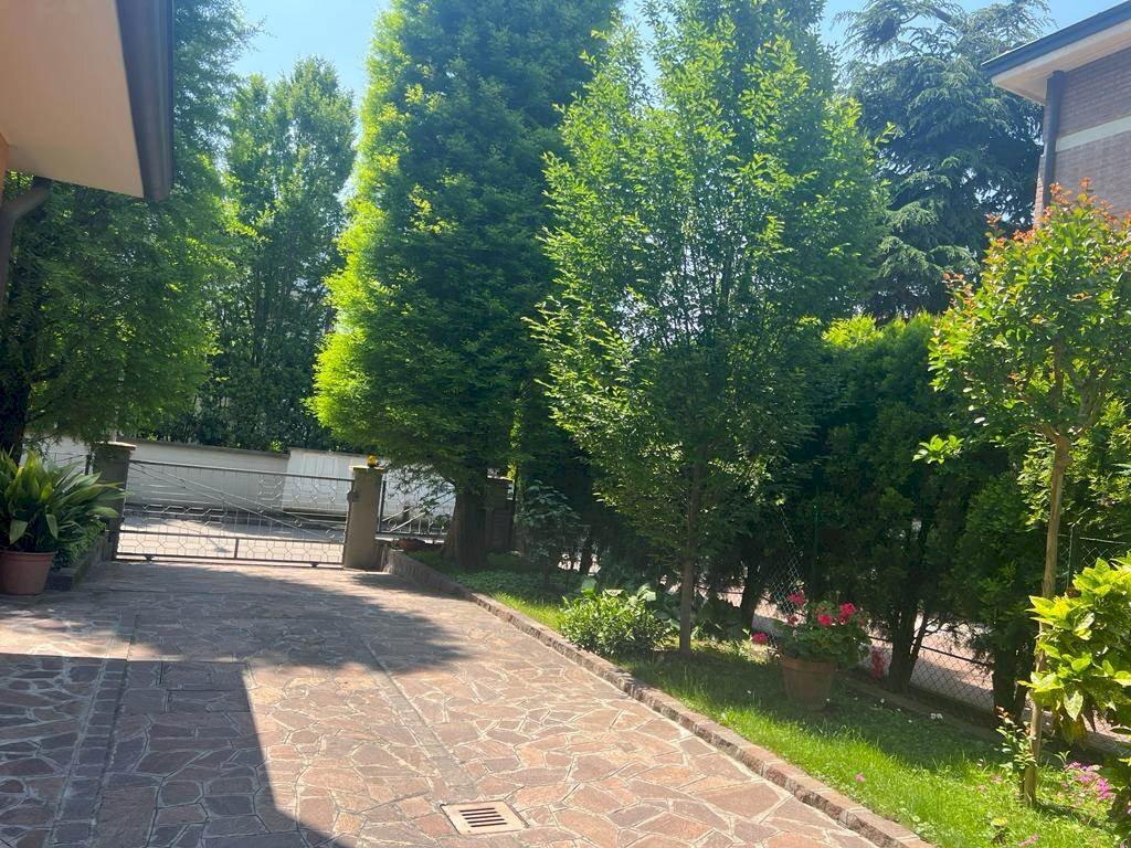 Non-buildable land Gasparini 29, Modena - photo 2