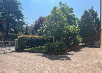 Non-buildable land Gasparini 29, Modena - photo 1