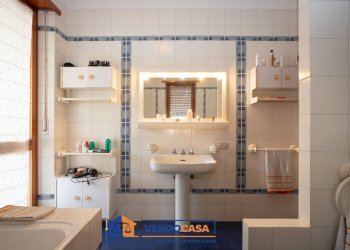 Independent house Neive - photo 21