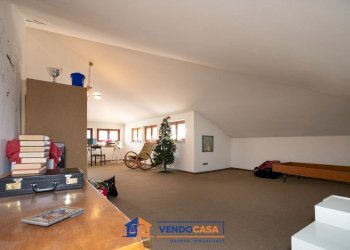 Independent house Neive - photo 32