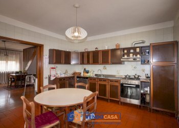 Independent house Neive - photo 39