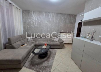 Villa a Schiera Porcari - foto 3