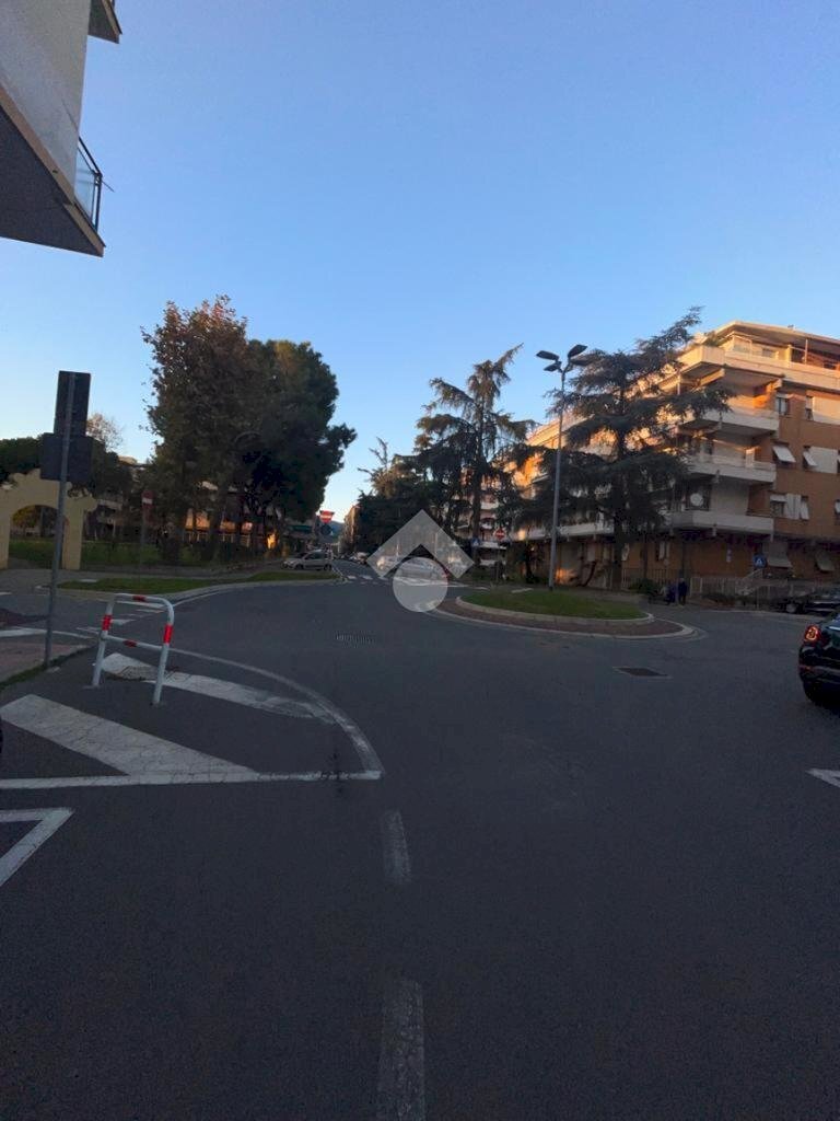 Negozio Via Dei Conradi, Albisola Superiore - foto 3