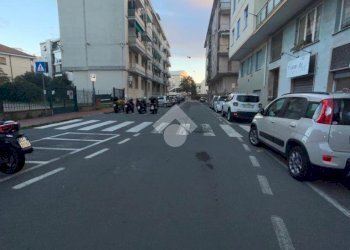Negozio Via Dei Conradi, Albisola Superiore - foto 2