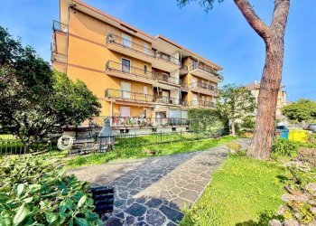 Three-room apartment Via S. Lazzaro, Andora - photo 39