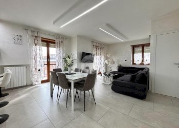 Appartamento Via Stazione, None - foto 1