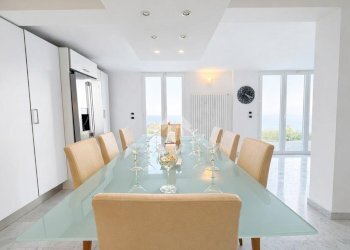 Villa Strada del Colle, Imperia - photo 27