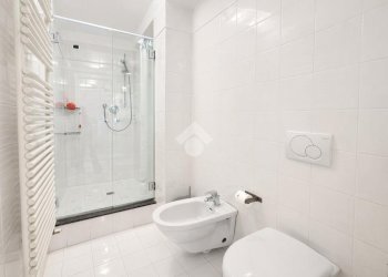 Villa Strada del Colle, Imperia - photo 44