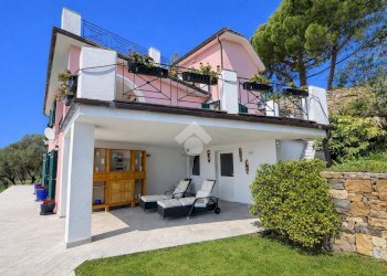 Villa Strada del Colle, Imperia - photo 46