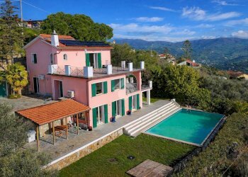 Villa Strada del Colle, Imperia - photo 4