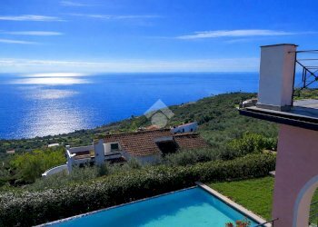 Villa Strada del Colle, Imperia - photo 11