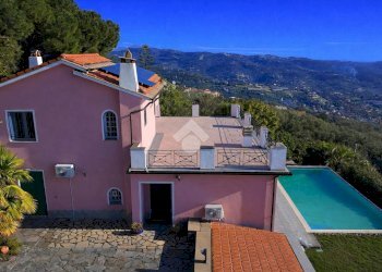 Villa Strada del Colle, Imperia - photo 46