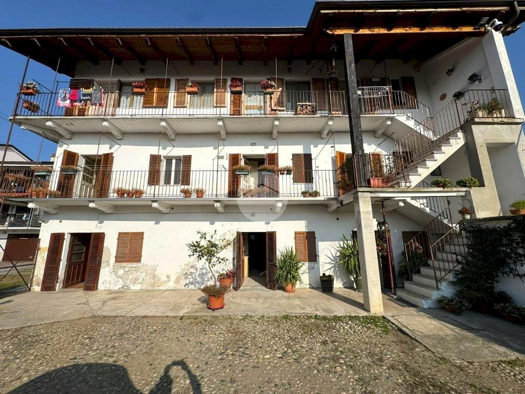 Casa semi indipendente Via Cascinette, Ivrea - foto 1