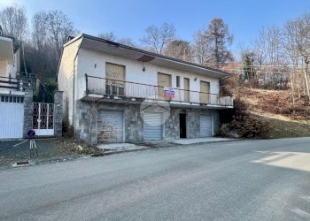 Casa indipendente Strada Fontana Sistina, Monastero di Lanzo - foto 1