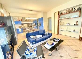 Three-room apartment Via Montefeltro, Vallefoglia - photo 2