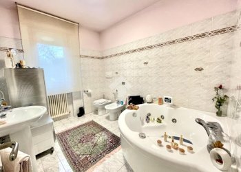 Three-room apartment Via Montefeltro, Vallefoglia - photo 9