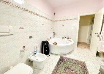 Three-room apartment Via Montefeltro, Vallefoglia - photo 10