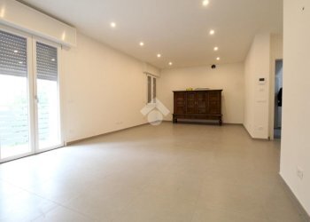 Villa a Schiera Via Canale, Casalgrande - foto 8