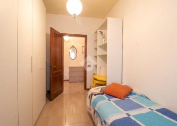 Independent house Viale Antonio Gramsci, Mirandola - photo 5