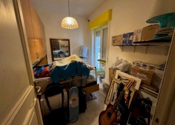 Three-room apartment Genova (neighborhood Prà) - photo 1