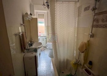 Three-room apartment Genova (neighborhood Prà) - photo 2