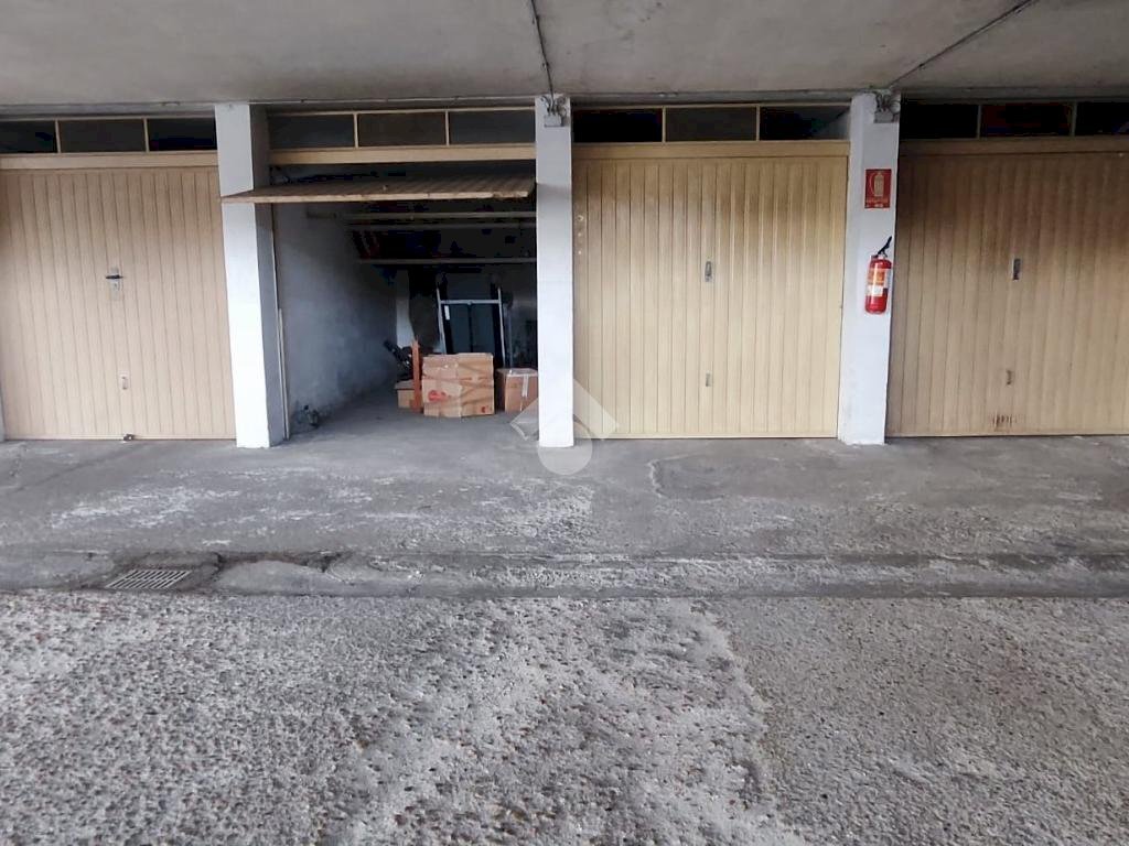 Box Str. Cambiano, Chieri - foto 1