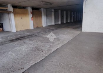 Box Str. Cambiano, Chieri - foto 3