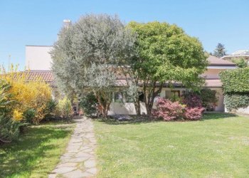 Semi-detached Villa Pecetto Torinese - photo 33