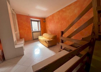 Semi-detached house Pavone Canavese - photo 5