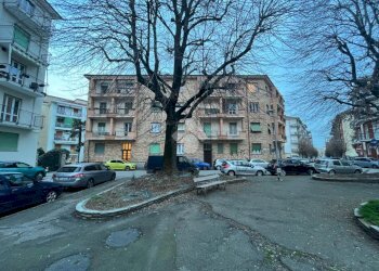 Bilocale Piazza Guglielmone, Pinerolo - foto 21