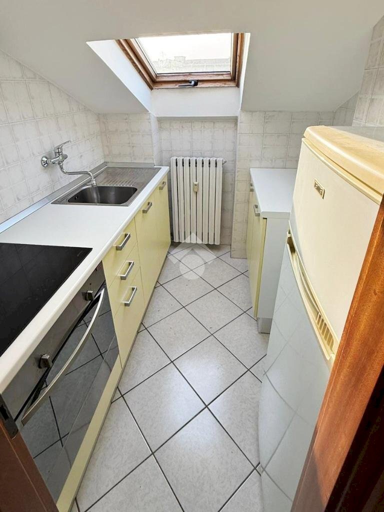 Two-room apartment Via Circonvallazione, Ivrea - photo 3