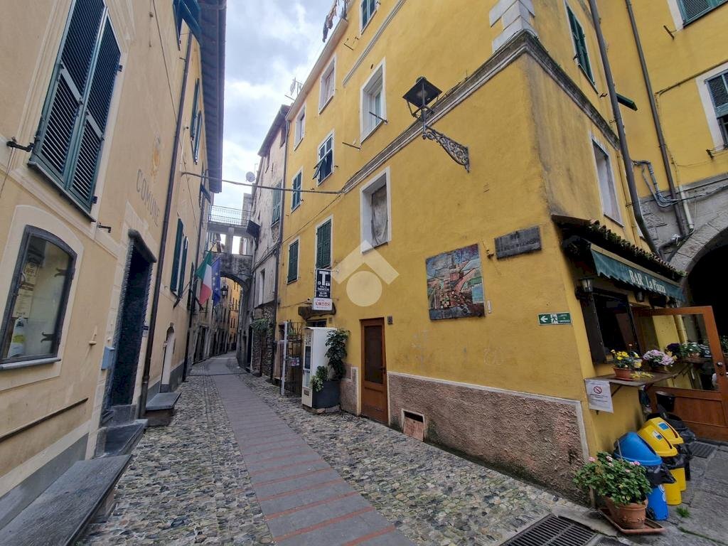Attività Commerciale Tabacchino Via Marco Bianci, Badalucco - foto 1