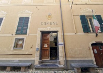 Attività Commerciale Tabacchino Via Marco Bianci, Badalucco - foto 2