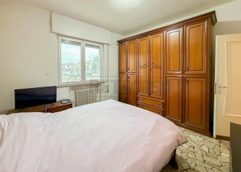 camera da letto - Trilocale Via F. Filzi, Creazzo - foto 8