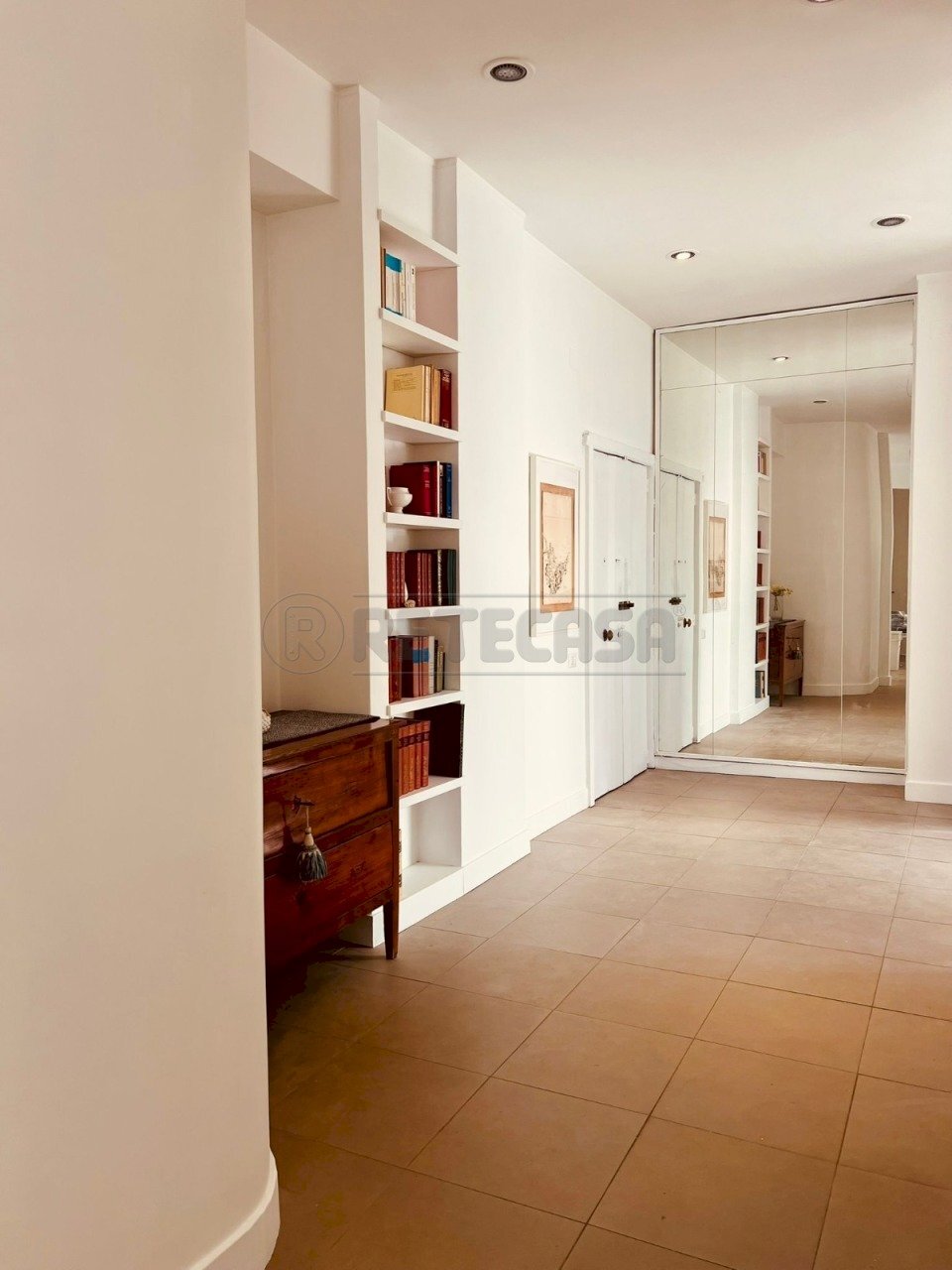 WhatsApp Image 2026-03-09 at 11.41.01 (1).jpeg - Quadrilocale Lungomare Cristoforo Colombo 39, Salerno - foto 2