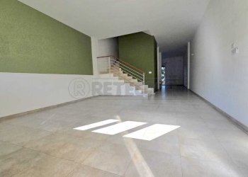 WhatsApp Image 2026-02-26 at 17.22.12 (3).jpeg - Villa Viale Unita d'Italia 66, Molfetta - photo 2