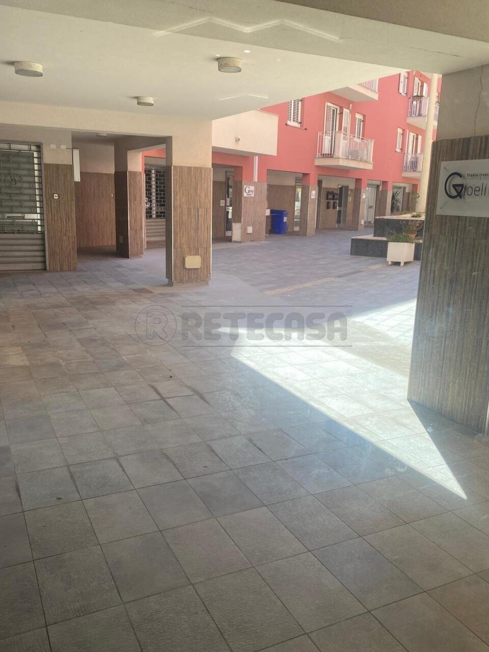 PHOTO-2026-02-25-09-57-37-1.jpg - Commercial Premises Mazara del Vallo - photo 3