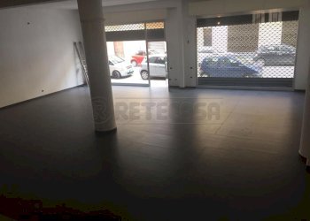 PHOTO-2019-10-15-15-46-22 - Copia.jpg - Locale Commerciale Mazara del Vallo - foto 17