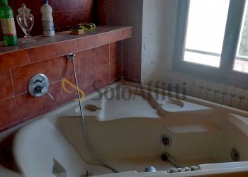 efff03aa-4a3d-4aac-b9e8-9f83b8152831.jpeg - Appartamento Firenze - foto 12