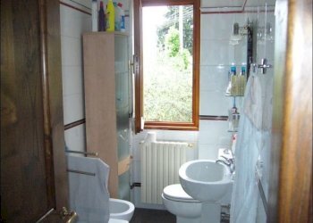 BAGNO - Casale Firenze (neighborhood Castello) - photo 4