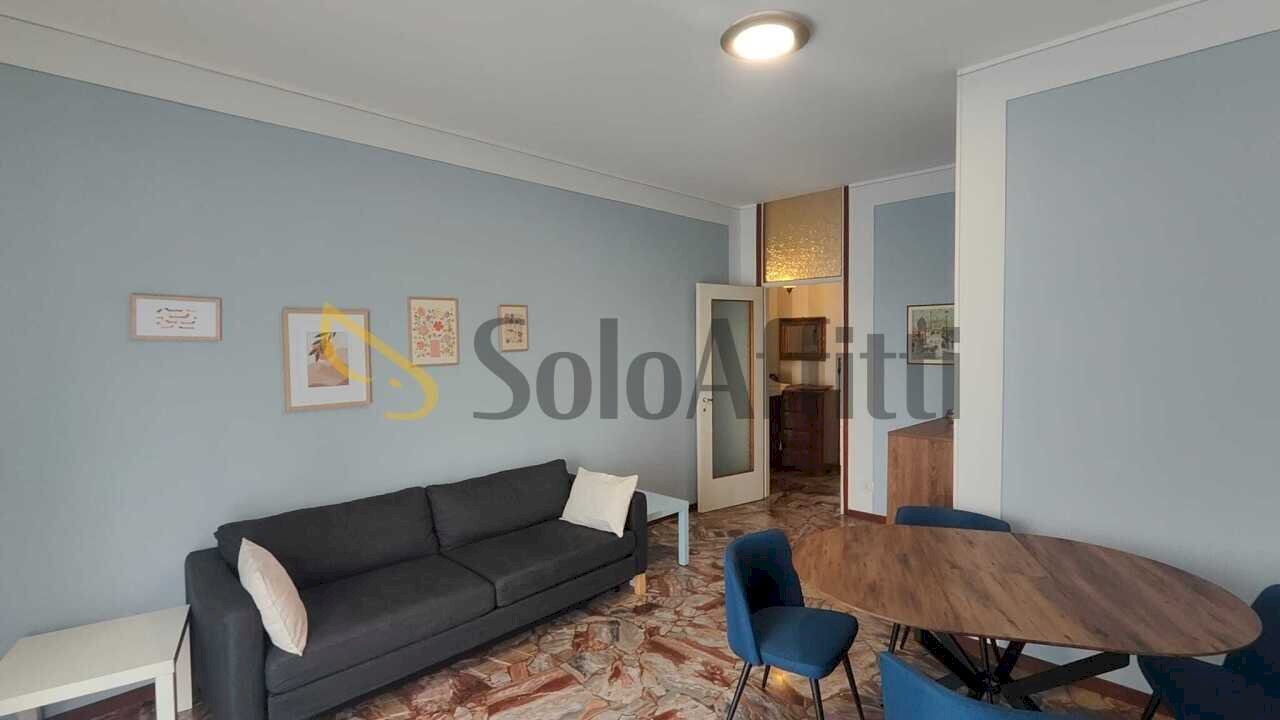 SOGGIORNO - Three-room apartment Via Eredi Farina 1, Pavia - photo 3