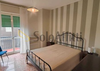 CAMERA 2 - Appartamento Via Eredi Farina 1, Pavia - foto 10