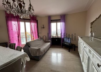 soggiorno .JPG - Bilocale Corso Eusebio Giambone 1, Torino - foto 4