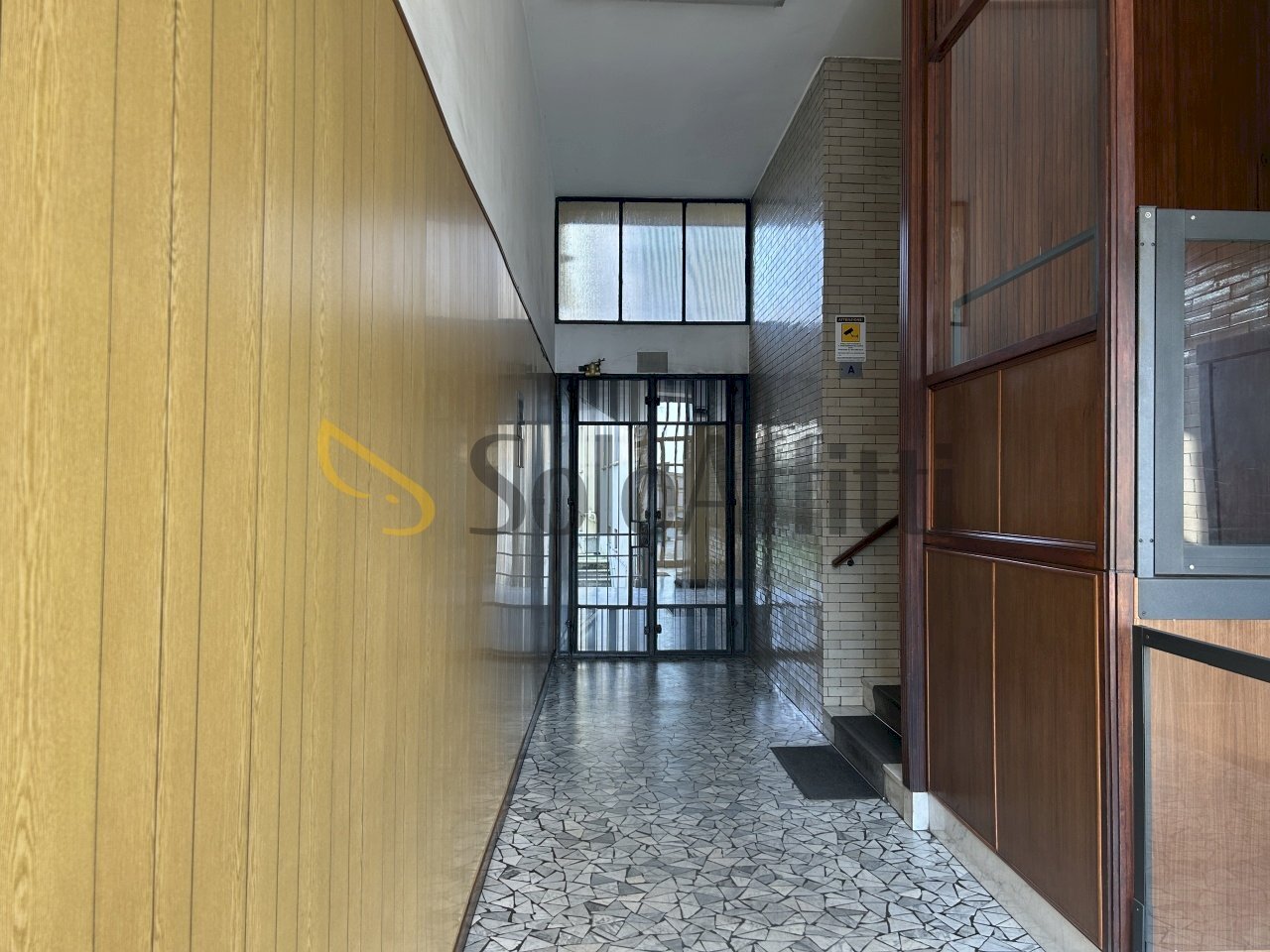 ANDRONE.JPG - Appartamento Corso Sebastopoli 2, Torino - foto 1