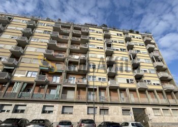 ESTERNO.JPG - Appartamento Corso Sebastopoli 2, Torino - foto 12