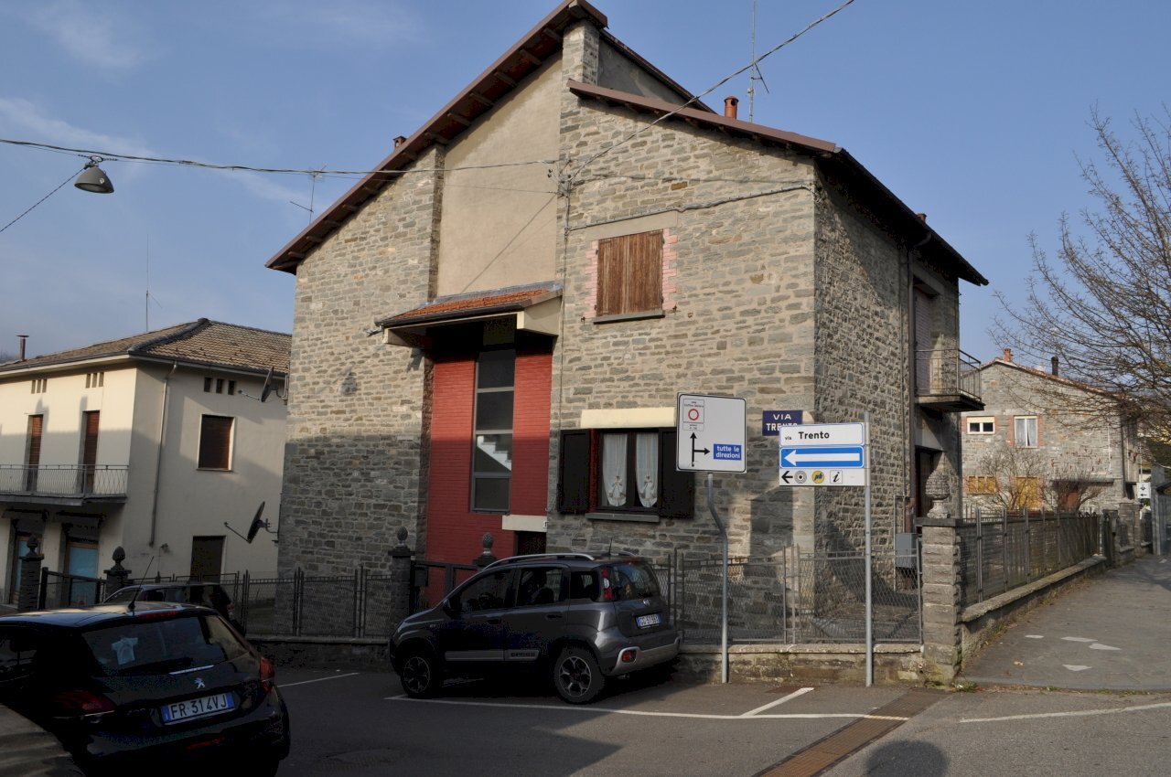 DSC_0001.JPG - Three-room apartment Via Trento 13, Bedonia - photo 1