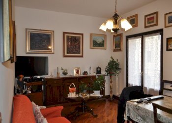 DSC_0017.JPG - Trilocale Via Trento 13, Bedonia - foto 9