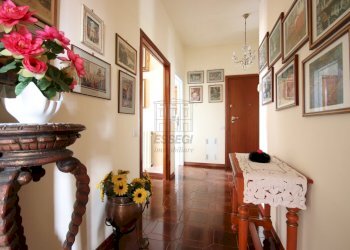 Ampio appartamento con garage in vendita a Capanno - Appartamento Via Berti 57, Capannori - foto 12