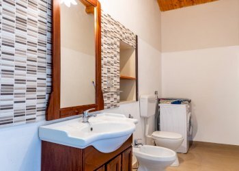 DSC01255-HDR.jpg - Rustico contrada Santa Lucia, Palazzolo Acreide - foto 16